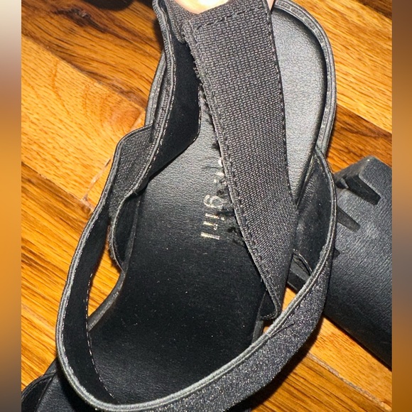 Madden Girl Sandals - Picture 5 of 5